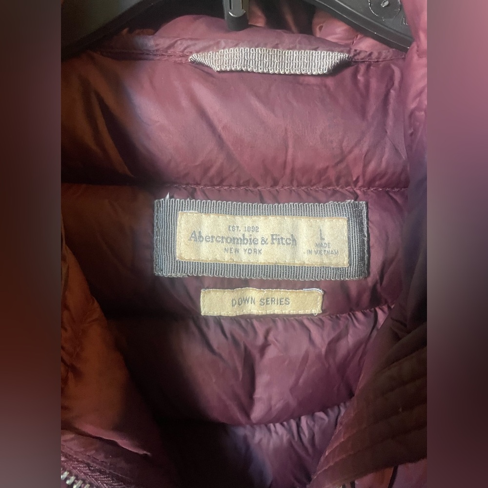 Abercrombie & Fitch Burgundy Down Jacket - Picture 2 of 10